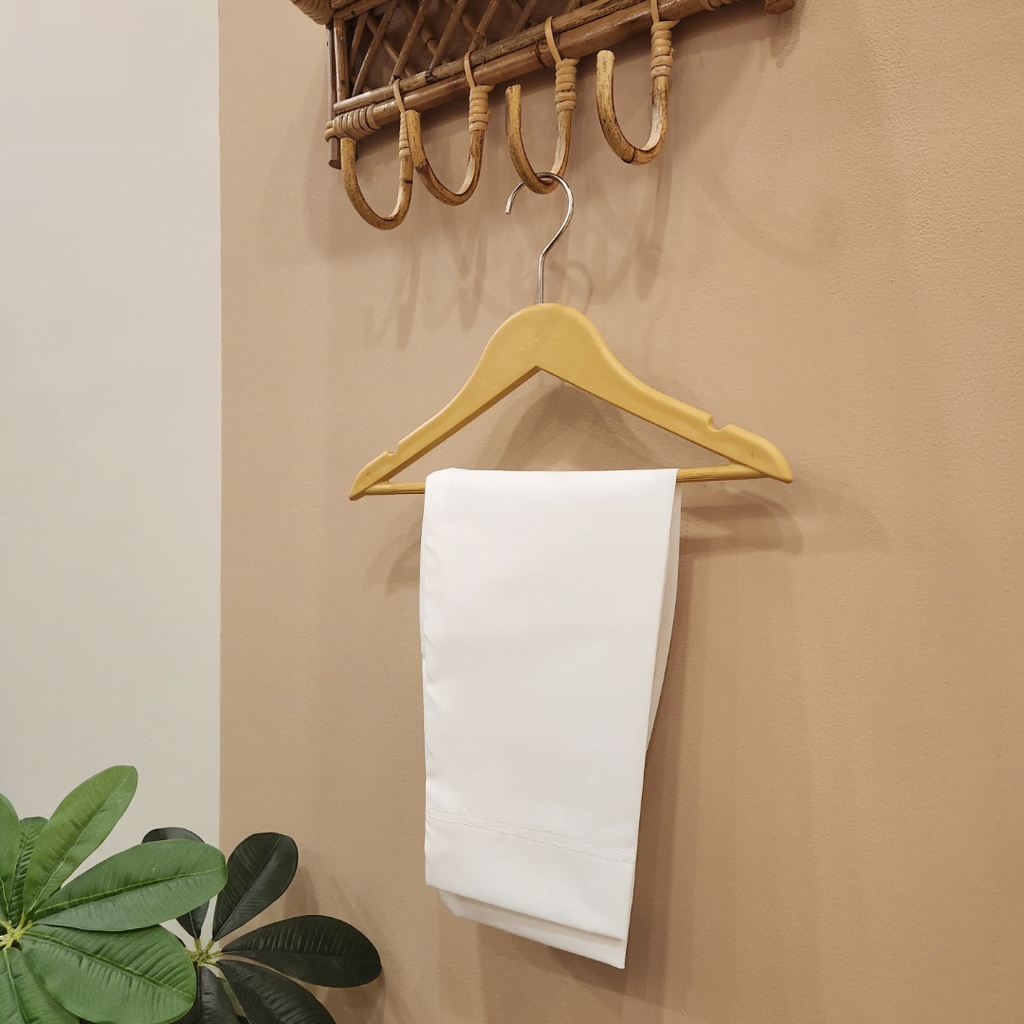 Textured Midnight Blue Waistcoat and Maroon Kurta with Trouser