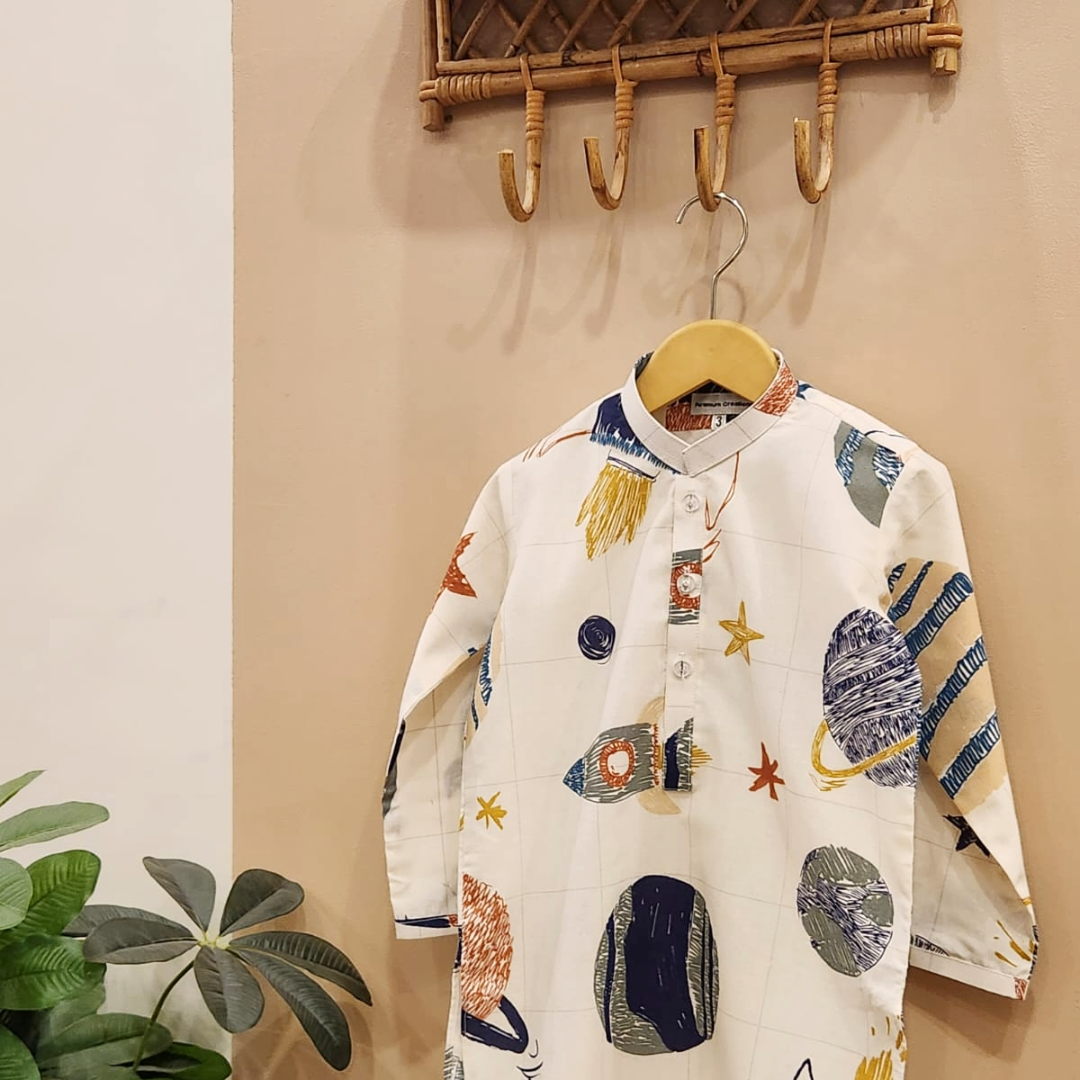 Space Dreamers Kurta with White Trouser