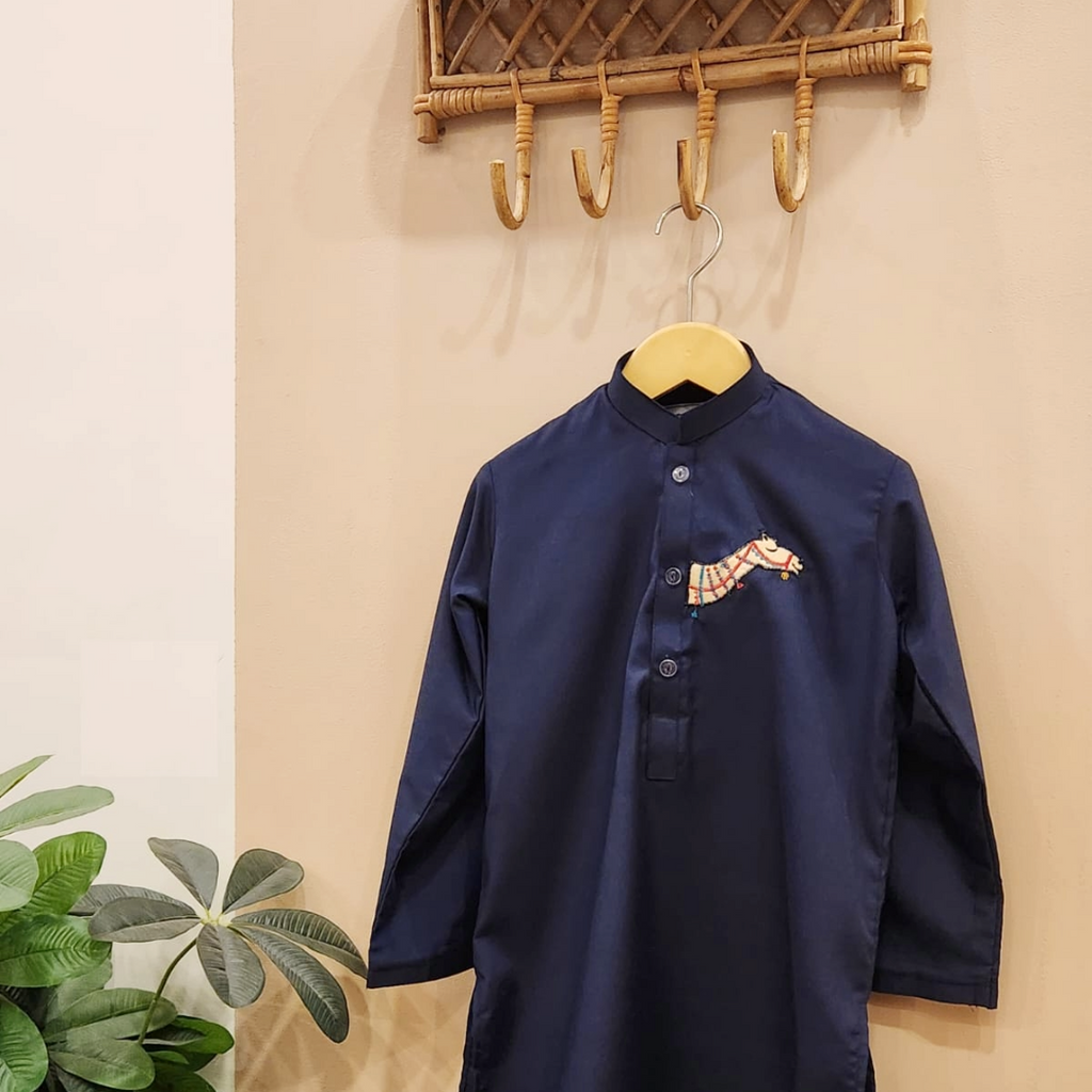 Camel Caravan Set in Deep Navy
