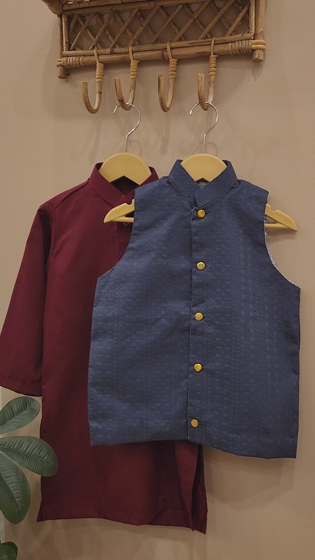 Textured Midnight Blue Waistcoat and Maroon Kurta with Trouser